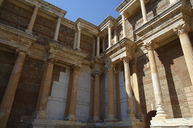 1 Day Ancient City Ephesus and House Virgin Mary Trip from Bodrum - Selçuk Ceramic Shop Stop: Souvenirs With a Side of Time