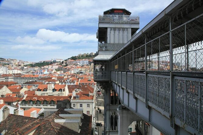 1 Guide 1 Tuk Tuk — Complete Historical Tour — True Local Guide - Ginjinha Sem Rival: the snack stop Lisbon does best