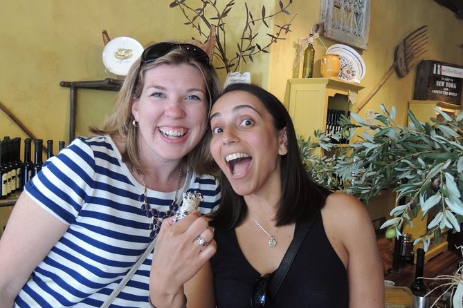 #1 Sonoma Walking Food, Wine Tasting & History Tour (Public Tour) - Williams-Sonoma lore and the Italian-founded theater area