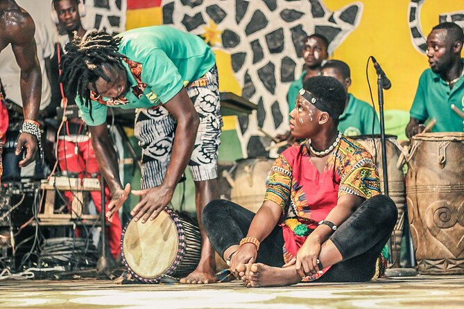 10 Days Ghana Cultural and Heritage Trip - Accra Welcome Day: Nkrumah Memorial, Independence Square, and Makola Market