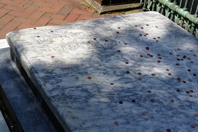 2.5 Hour Philadelphia History Tour with Washington War Tent Show - Independence Hall, Congress Hall, and Old City Hall: what you get from the curb