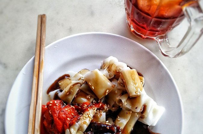 3-Hour Heritage on a Plate Dinner Hop in George Town Penang - How the host turns a snack tour into a heritage walk
