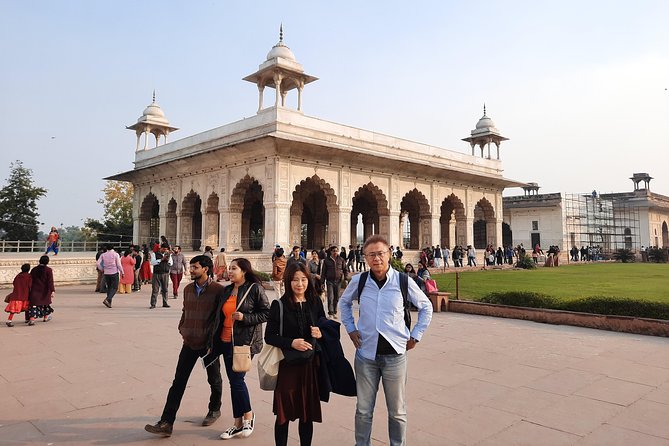3-Hour Old Delhi Heritage Walking tour with Rickshaw ride - Naughara photo stop and the Jain temple pause: a needed change of pace