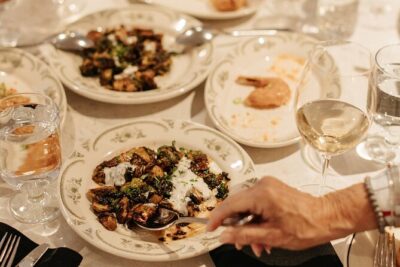 5-course Progressive Dinner on Grande-Allée and History Tour - Meeting at 5:15 pm: The Practical Logistics That Set the Tone