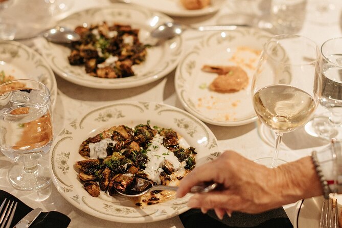 5-course Progressive Dinner on Grande-Allée and History Tour - Meeting at 5:15 pm: The Practical Logistics That Set the Tone