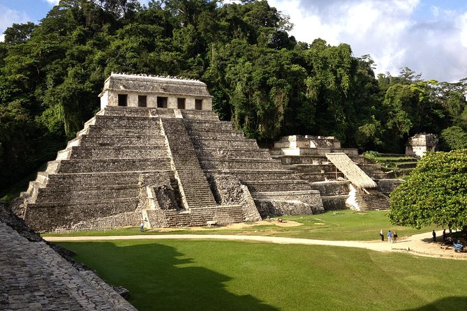 5 Days Mayan Heritage History Tour - Day 5: Chichén Itzá and the New Seven Wonders Moment