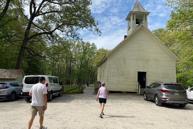 5 Hour Tour of the Mountain Heritage of Cades Cove - How the 5-Hour Format Actually Feels