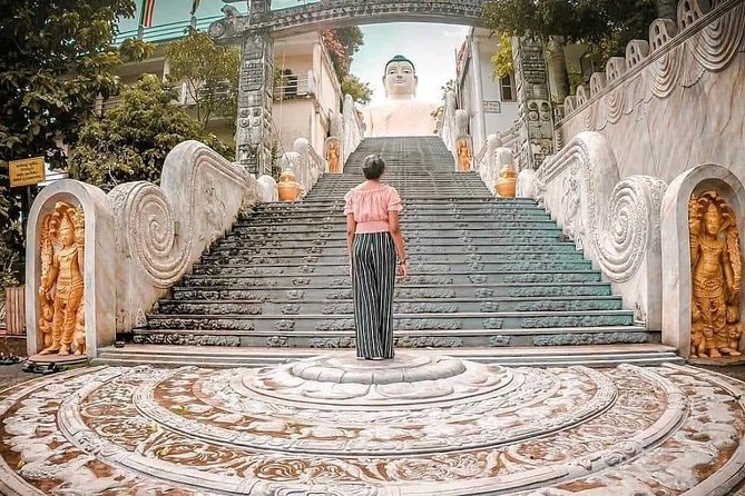 6-Day Sri Lanka Heritage Private Tour - Kandy: Sacred Tooth Relic, Lake Areas, and a Cultural Dance Show