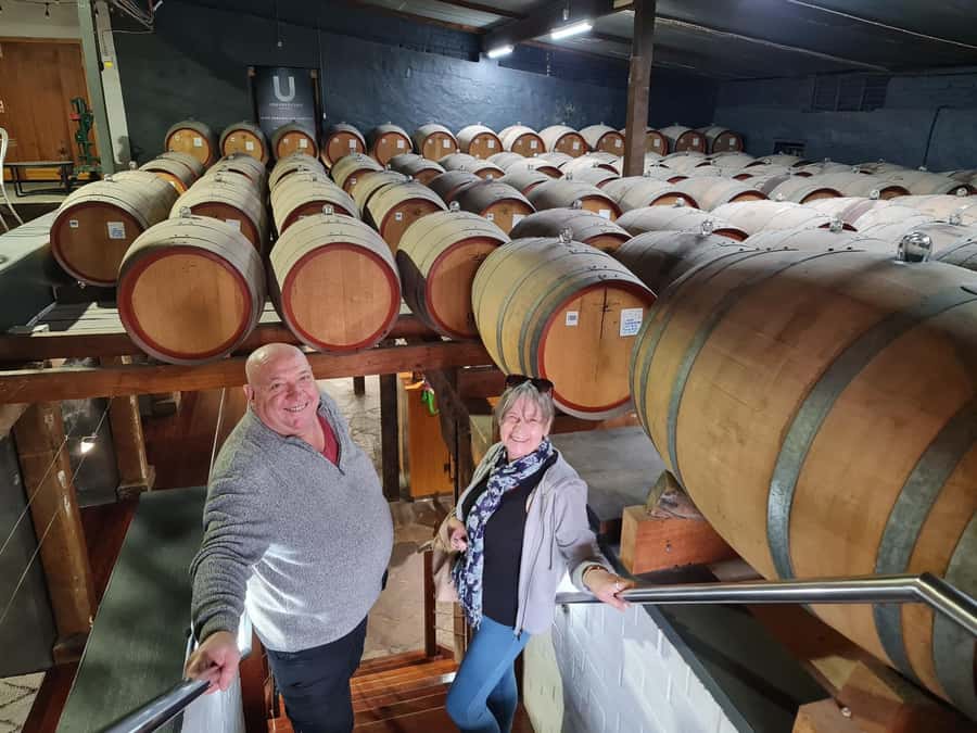 A Barossa Valley pickup: Wine and Heritage Tour, Local Guide - The day’s rhythm: tastings, sightseeing, and a lunch that holds you over