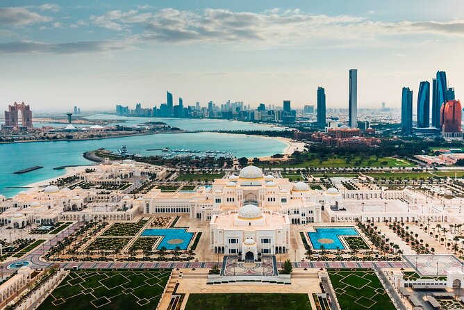 Abu Dhabi Full Day Tour & Heritage Village from Dubai with Lunch - Why This Abu Dhabi Day Trip From Dubai Can Be Worth It