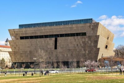 African American History Tour with Museum of African American History Ticket - Meeting at the US Navy Memorial Plaza, then rolling with Kenny