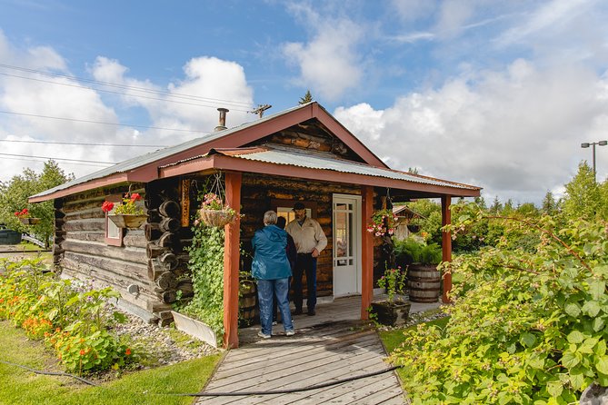 Alaskan Heritage & Sightseeing Tour - Hotel pickup in Fairbanks: the quiet value