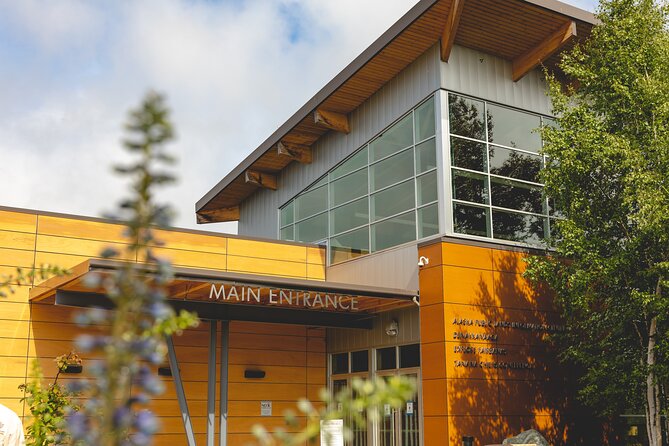 Alaskan Heritage & Sightseeing Tour - What you’ll want to bring (since food isn’t included)