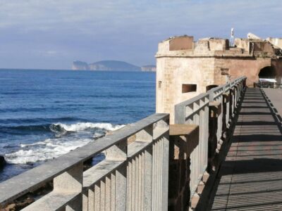 Alghero: walking tours around the ancient city - Retracing centuries of occupation, pirates, and kingdoms