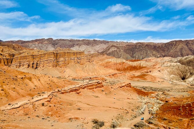 Ancient Burana and Konorchek Canyons - Boom Gorge Drive-Through: A River Route Toward the Red Canyons