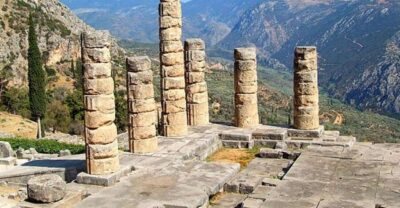 Ancient Delphi Full-Day Tour from Athens - The morning drive: Thebes, Levadia, and Mount Parnassus views