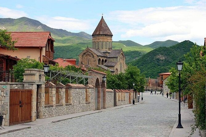 Ancient Georgia Group Tour: Mtskheta,Jvari, Gori, Uplistsikhe - Uplistsikhe cave town: the rock-cut city you should not rush