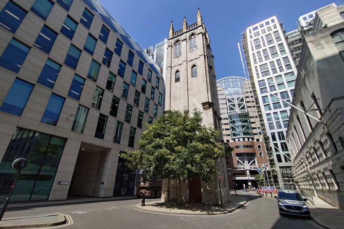 Ancient Hidden Gems in the City of London - Stops 5–6: Old Bailey Gardens Inside the Shell of Christchurch