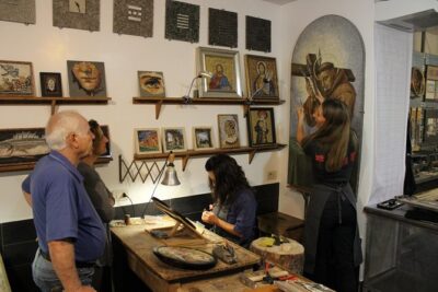 Ancient Mosaic Workshop in Rome - Your take-home artwork: frame, box, and a souvenir with weight