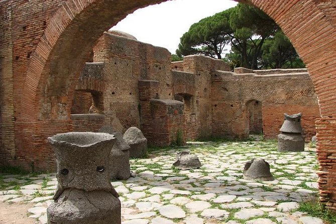 Ancient Ostia from Rome: Archaeology & History, Semi-Private Tour - The semi-private group size: why it matters at Ostia