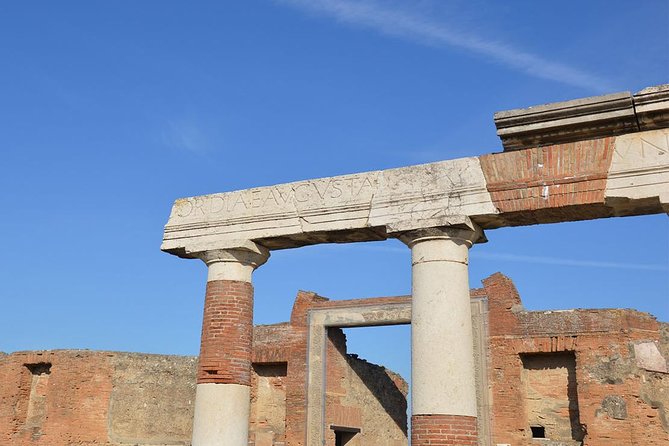 Ancient Pompei in the afternoon - Meet Glauco Messina and get your Pompeii story straight