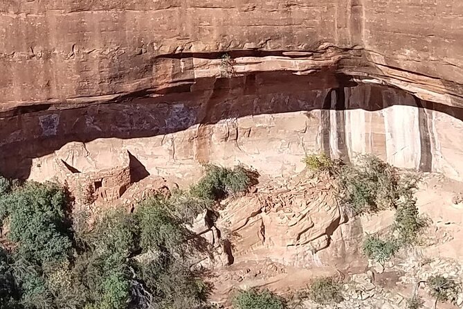 Ancient Sedona (30+ Mile) - Sedona Helicopter Tour - Midgley Bridge and Oak Creek Canyon: seeing the waterways from above