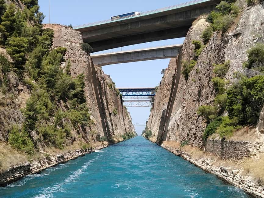 Athens: Ancient Corinth & Nafplion Guided Premium Tour - Getting out of Athens: A/C coach, Wi-Fi, and clear listening
