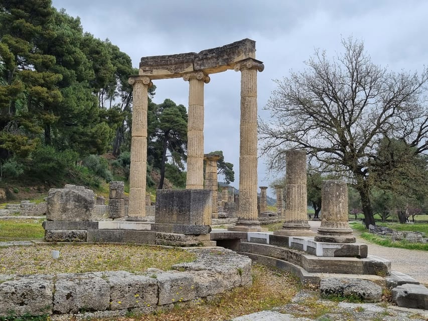 Athens: Corinth Canal and Ancient Olympia Private Trip - Corinth Canal Photo Stop: Short Time, Big Views