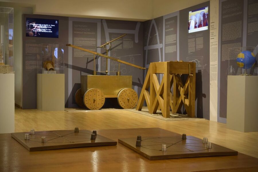Athens: Kotsanas Ancient Greek Technology Museum Guided Tour - Inside the Art Nouveau Space: 700 Square Meters of Mechanisms