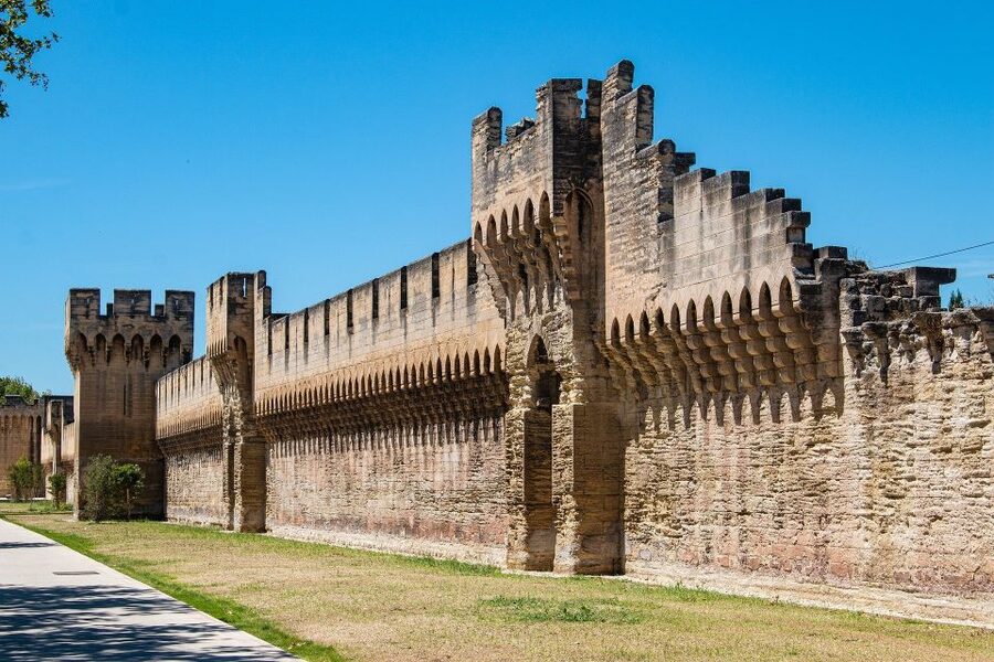 Avignon: Private Walking Tour – Discover History & Heritage - Medieval fortifications: learning to read the city’s boundaries