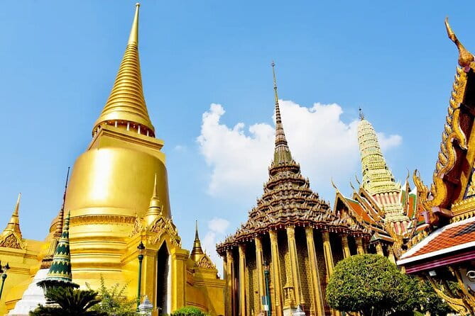 Ayutthaya Heritage Private Charter Exclusive Temple Tour - Wat Chaiwatthanaram: Khmer-style beauty along the river