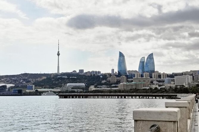 Baku City Tour with Heritage Tours / All Entrance Fees Inc - Little Venice: Gondola-Style Calm on the Baku Boulevard