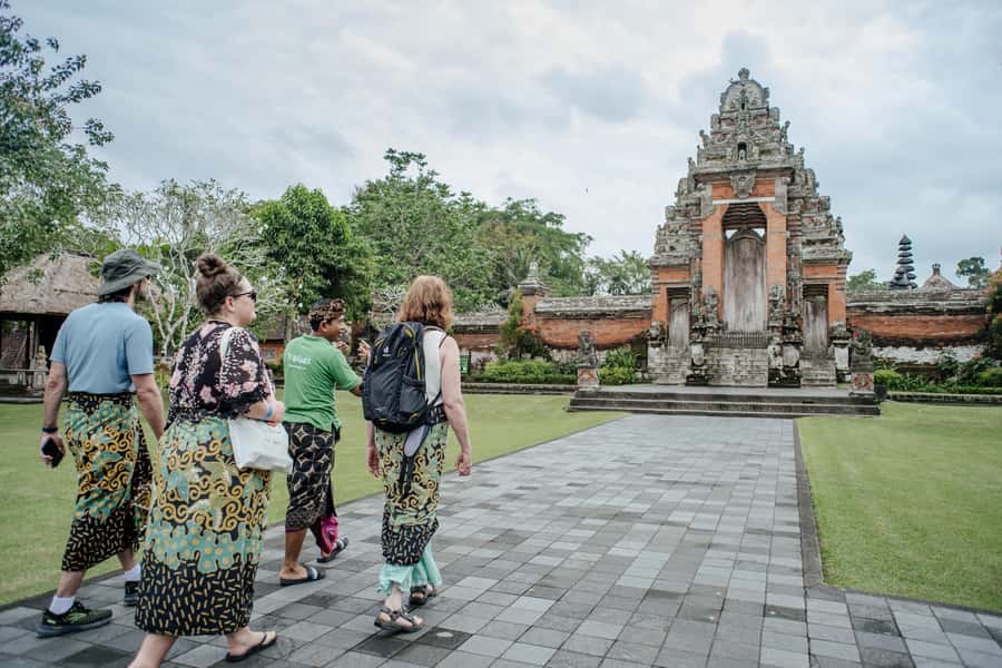 Bali: Tanah Lot UNESCO World Heritage Sites Full-Day Tour - How the Guides and Drivers Shape the Day