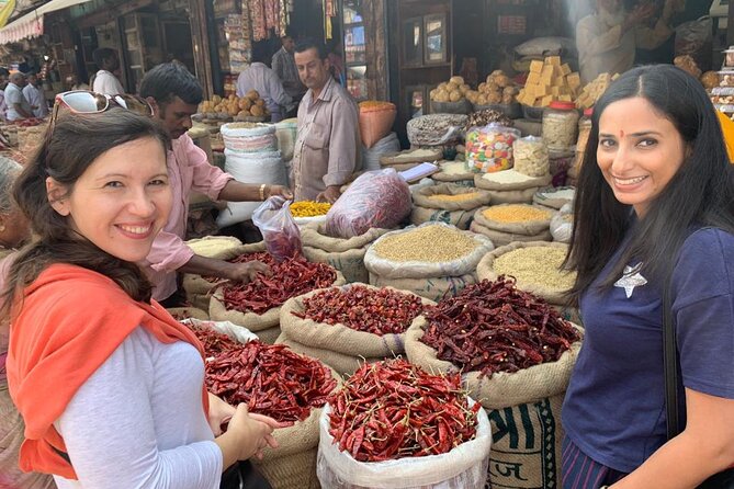 Bangalore Heritage Walk - Private Walking tour - Guides and storytelling: why Deepti, Dipti, Sushma, and Ruchira stand out