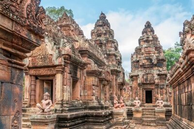 Banteay Srei and Grand Circuit Heritage Tour from Siem Reap - Getting Picked Up in Siem Reap at 8:00 and Staying Comfortable