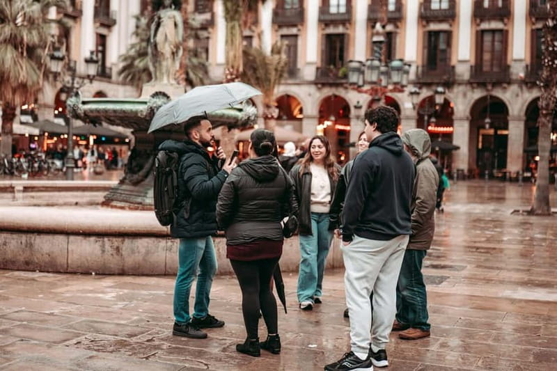 Barcelona: Tipsy Tapas & History Tour in the Gothic Quarter - The full set tapas menu: what’s likely included (and what “fixed” really means)