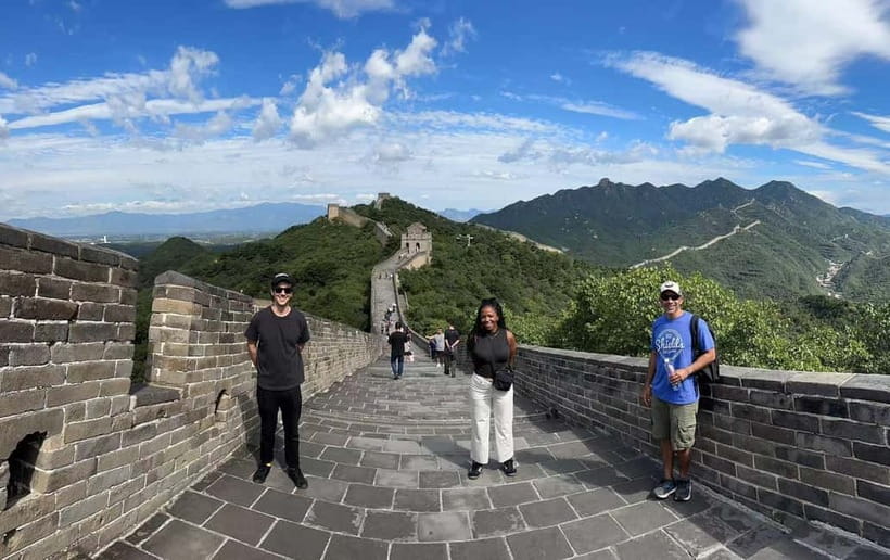 Beijing: Badaling Ancient Great Wall of China Day Trips - The Quiet Upgrade: A 15-Minute Transfer to the Ancient Remnant