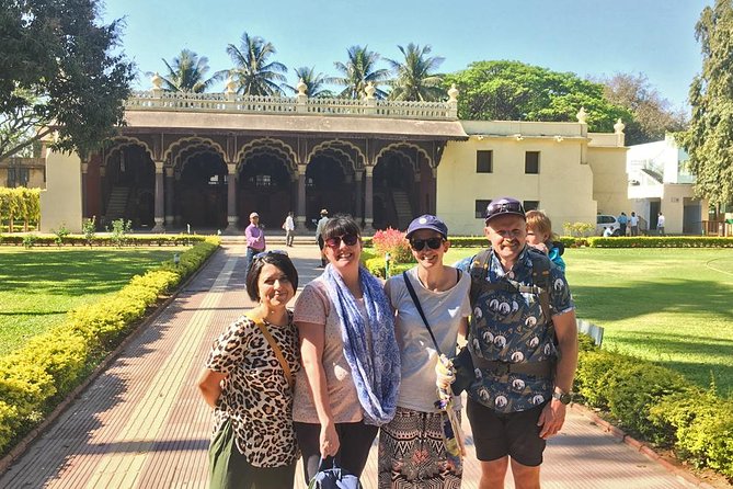 Bengaluru Pete City Market Half-Day Walking Tour - Price and logistics: what $60 includes (and why that’s not just marketing)