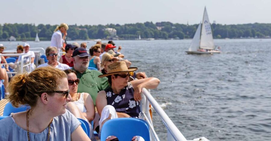 Berlin: 3-Hour World Heritage Cruise to Potsdam - Getting Onboard at Wannsee: Where You Start and How You’ll Feel