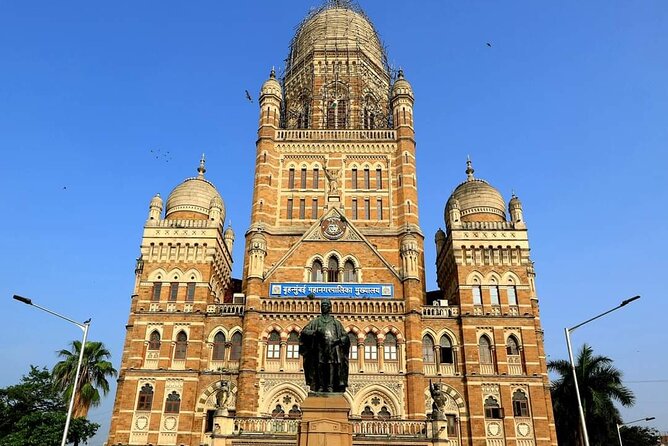 Best South Mumbai Heritage Walk - Gateway of India: the first stop and the big mood shift