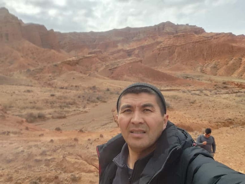 Bishkek: Ancient Burana Tower and Konorchek Canyons Day Trip - Climbing the Burana Minaret and exploring the museum