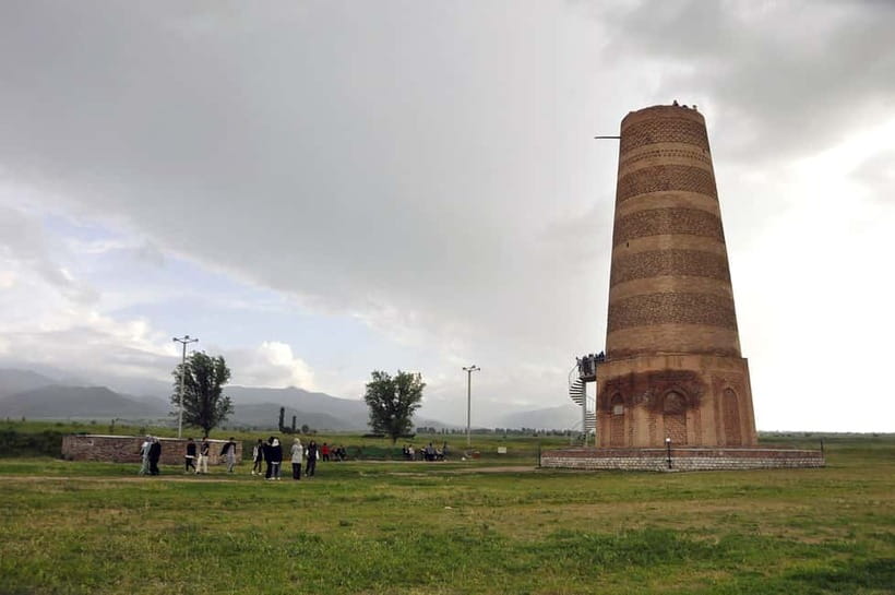 Bishkek: Ancient Burana Tower and Konorchek Canyons Day Trip - Optional add-on: continuing to Issyk-Kul Lake and Balykchy
