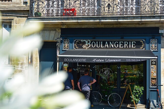 Bordeaux' Best Boulangeries & History Tour - Guides Make the Difference: Daisy, Nikesh, Josh/Joshua, Veronica