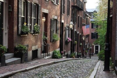 Boston: Underground Railroad History Tour of Beacon Hill - Meeting at the Soldiers and Sailors Monument: get oriented fast
