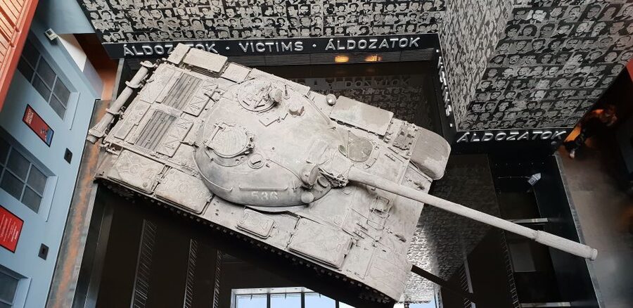 Budapest: Communist History Tour with House of Terror Option - Afternoon Option: House of Terror, AVO, and the WWII-to-1989 Storyline