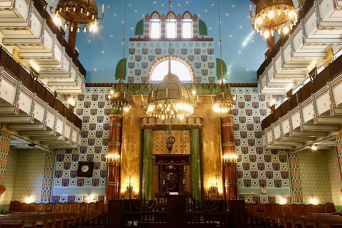 Budapest Jewish Heritage: Synagogues, Shoes, Secrets & Flódni - Kazinczy Street Orthodox Synagogue: art nouveau inside a working place of faith