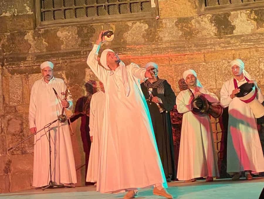 Cairo: Egyptian Heritage Tanoura Dancing Troupe Show - Live musicians: The sound you came for
