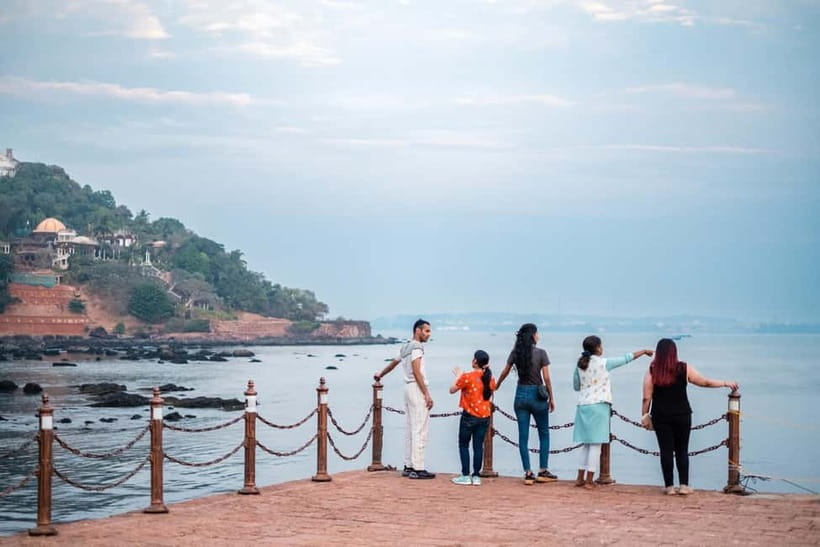 Candolim: Heritage Walk of Fort Aguada Port and Jail Complex - Practical tips so the hour feels easy