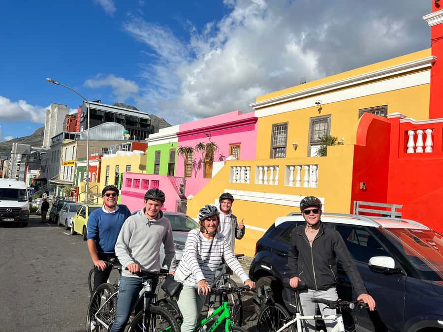 Cape Town Guided City Cycling Heritage Tour - Private Tour - Starting at the Waterfront: where the ride feels easy