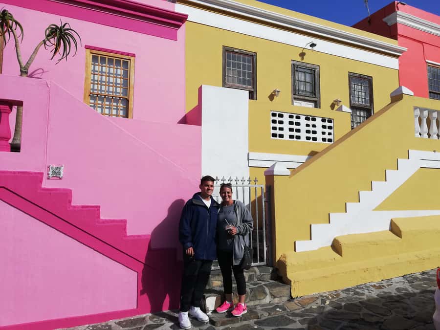 Cape Town Guided City Cycling Heritage Tour - Private Tour - Company Gardens: Parliament, gallery area, and a proper coffee break